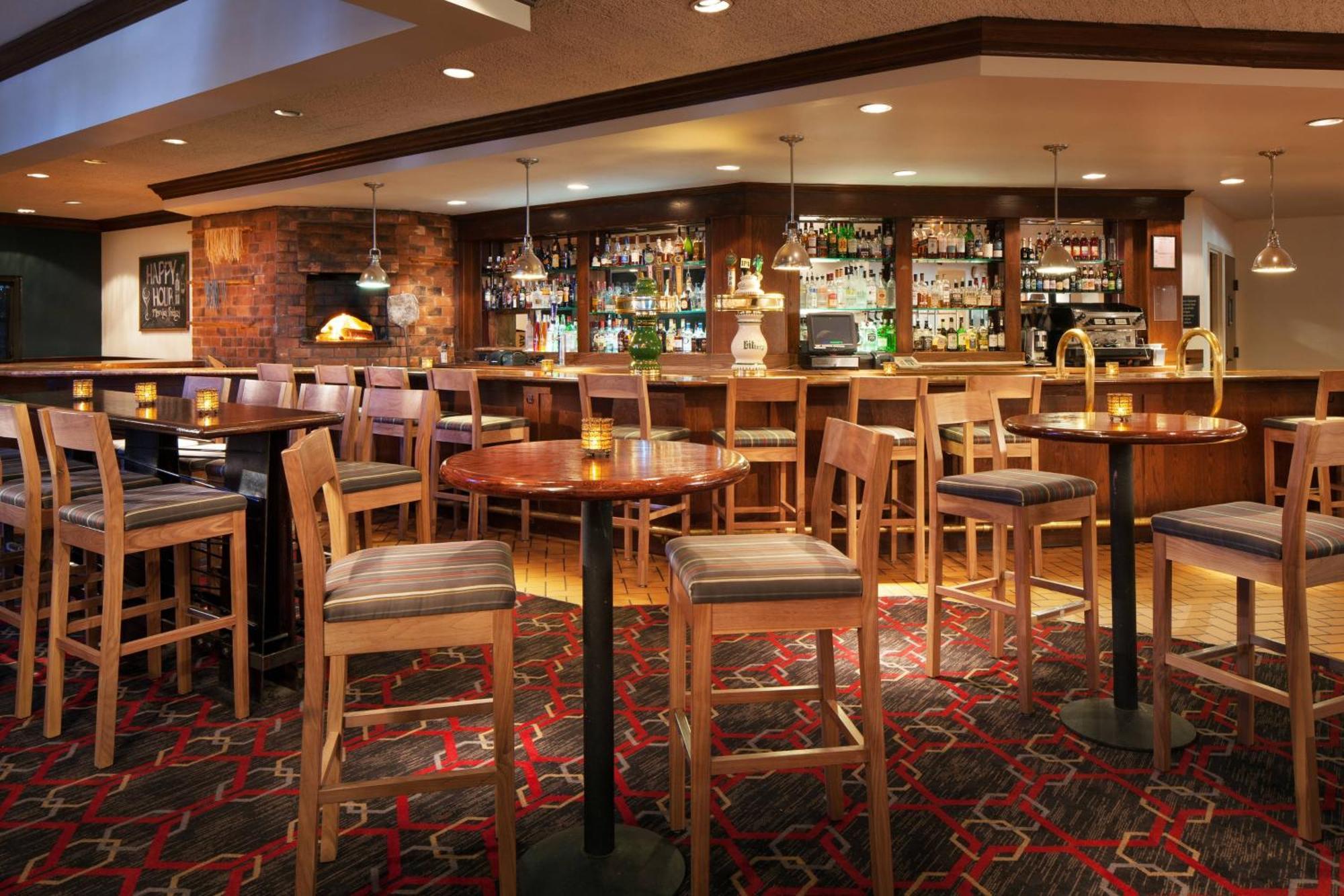 Four Points By Sheraton Pleasanton Exterior photo