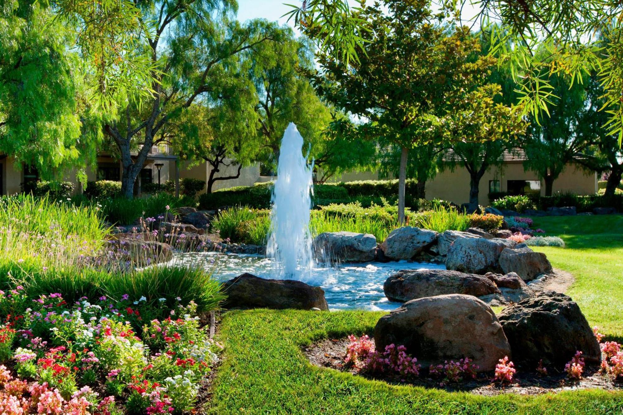 Four Points By Sheraton Pleasanton Exterior photo